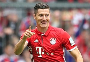 Robert Lewandowski-arenascore.net